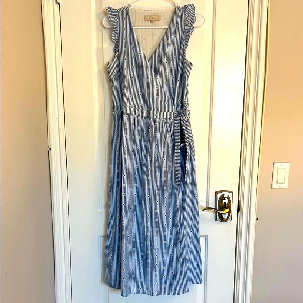 LOFT Gray Midi Sundress with Flutter Sleeves and V-Neck